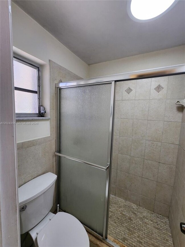 Building Photo - 120 SW 80th Ave