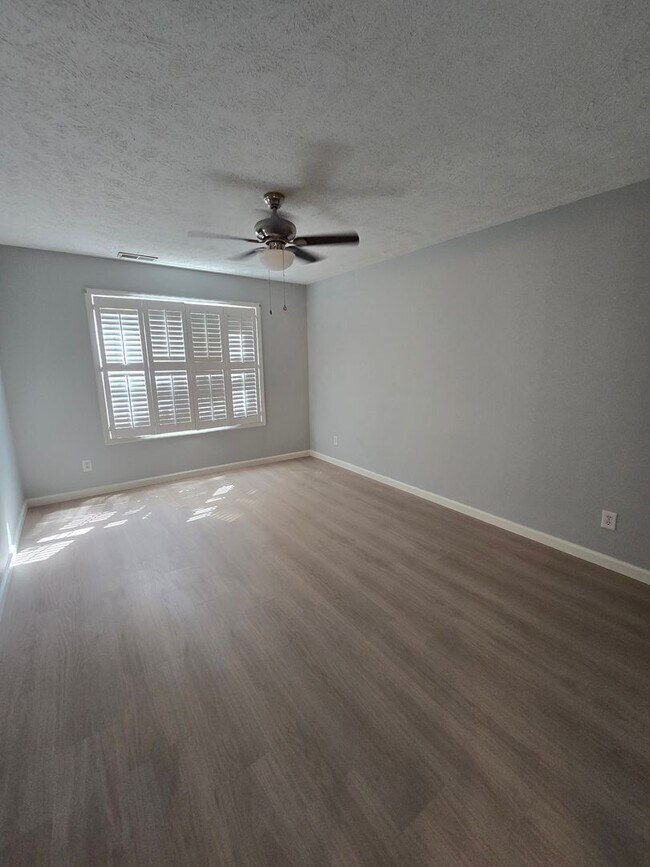 Building Photo - 2700-3 Preston Woods Drive
