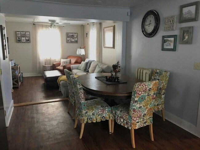 Primary Photo - 73 Friend St