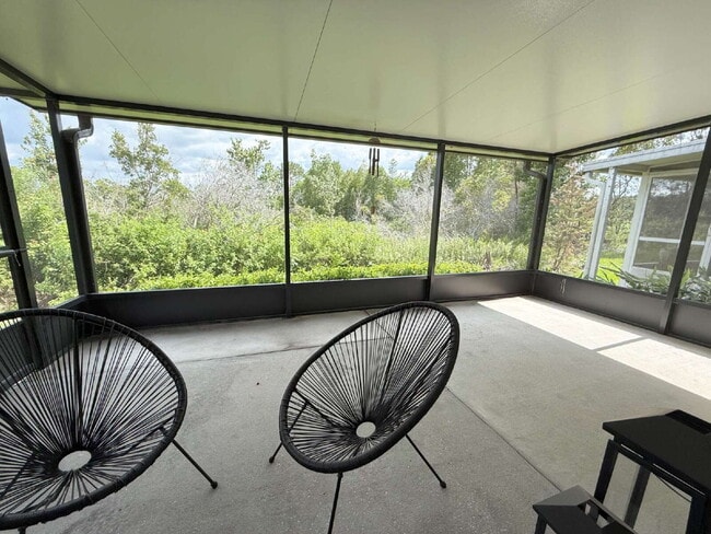 Building Photo - "Charming 3-Bedroom villa in Wesley Chapel...