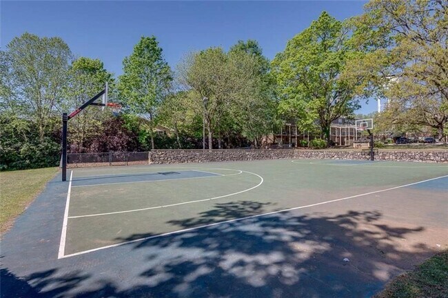 Building Photo - 2 Bedroom Townhome - Woodlands of Clemson