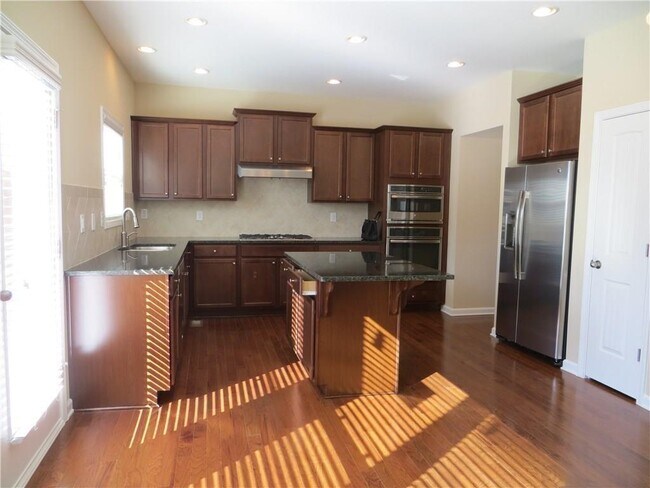 Building Photo - 3393 Twinrose Pl