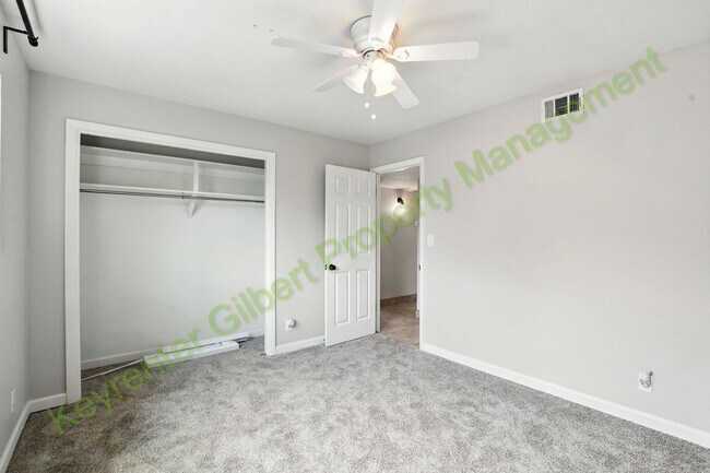 Building Photo - Charming Ranch-Style Home on a Corner Lot ...