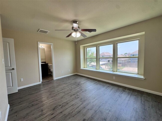 Building Photo - 4505 Esper Ln