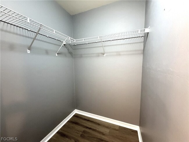 Building Photo - 1127 Diplomat Pkwy E