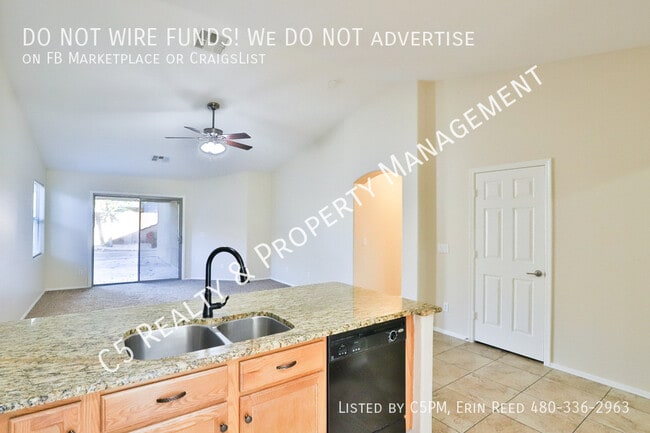 Building Photo - 16886 W Portland St