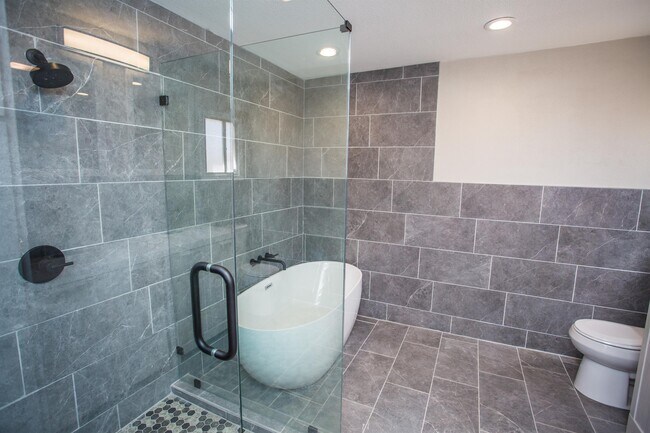 Building Photo - 4213 40th St