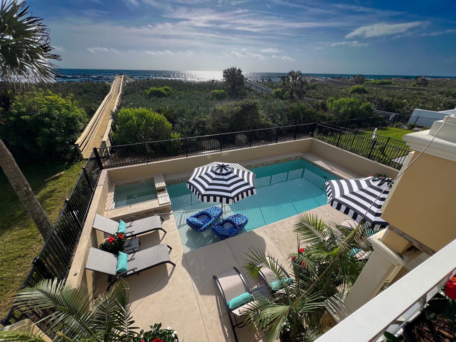 Building Photo - 508 Cinnamon Beach Ln