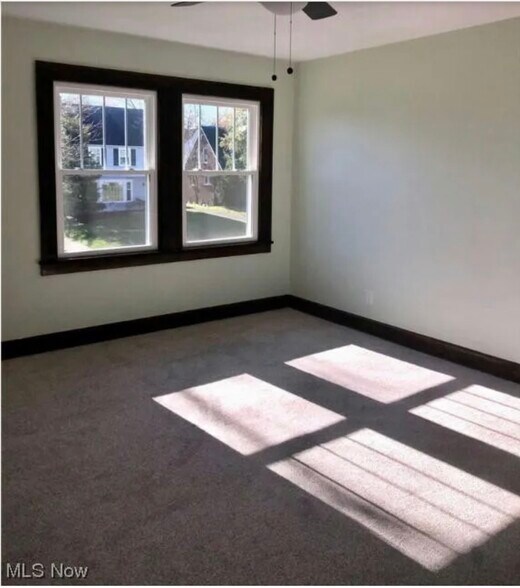 Building Photo - 280 Upland Ave