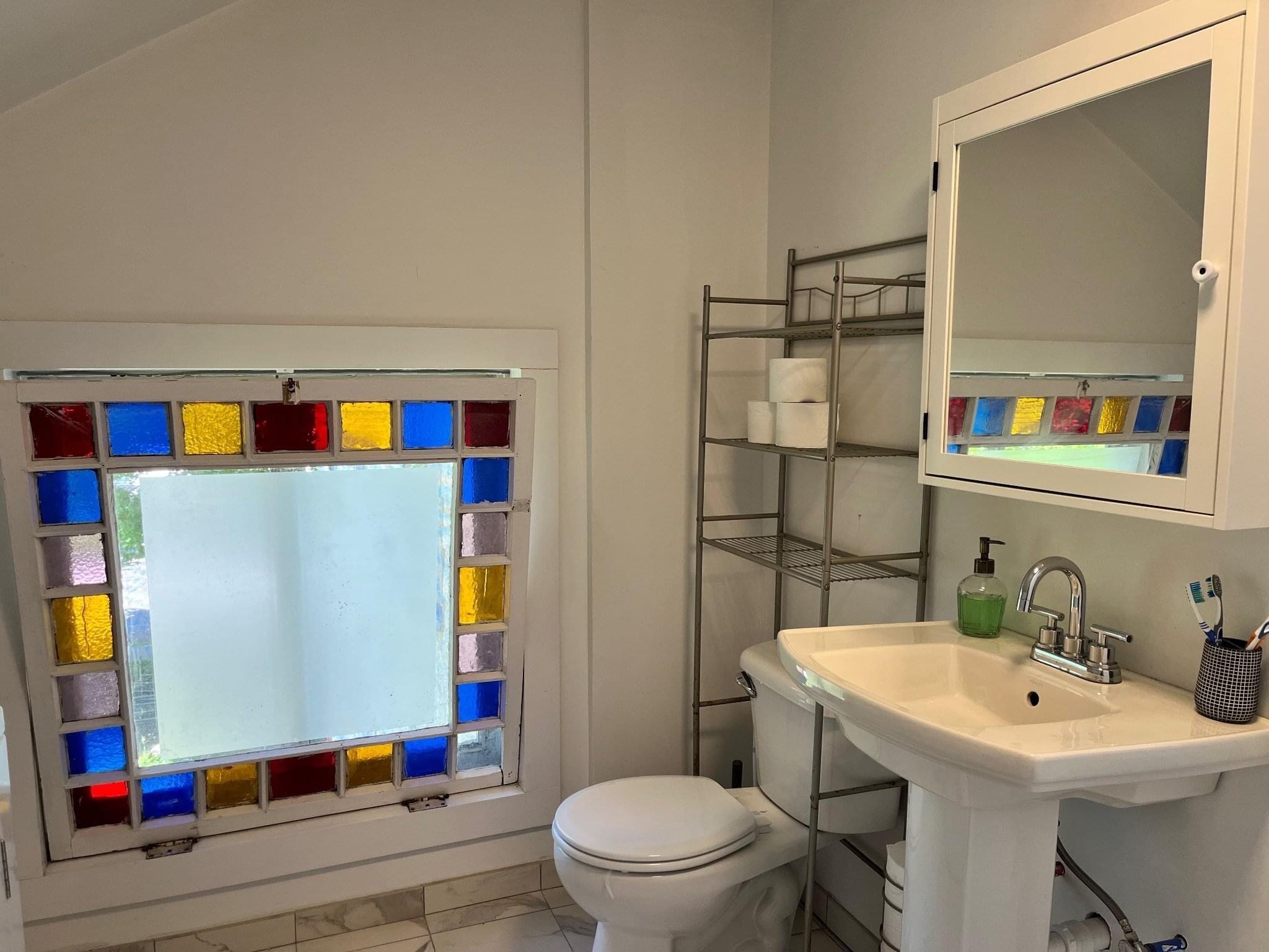 Building Photo - 18 Court St