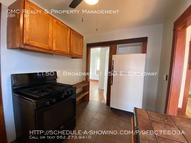 Building Photo - 1150  Broadway