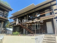 Building Photo - 390 W 14th St