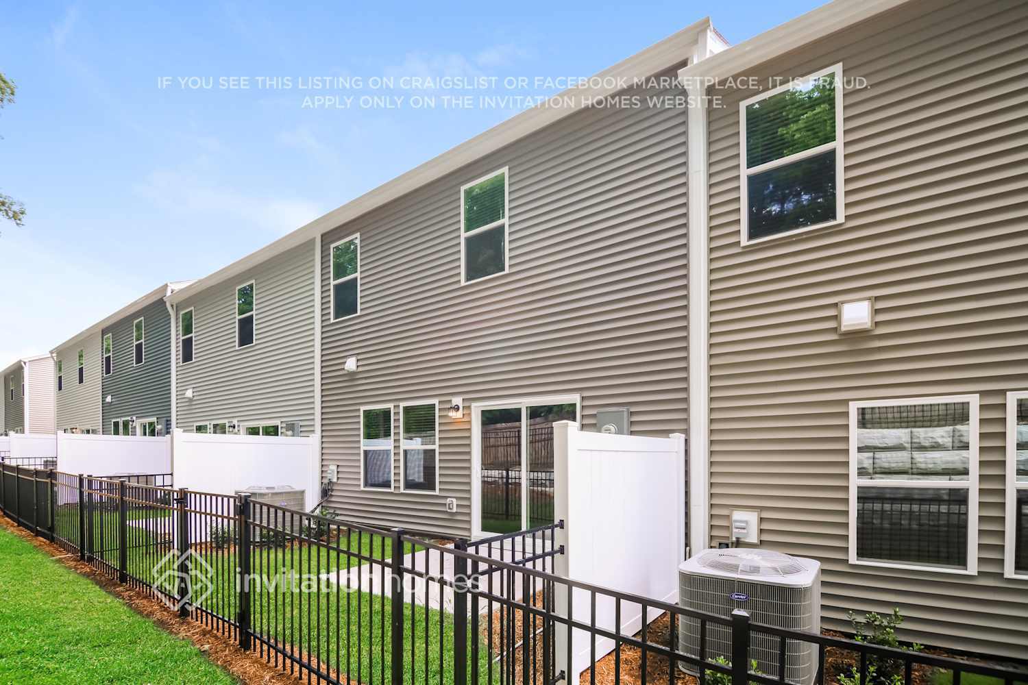 Building Photo - 1147 Greenville Wy