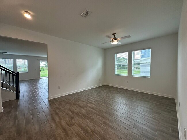 Building Photo - 5632 Quiet Palm Lp