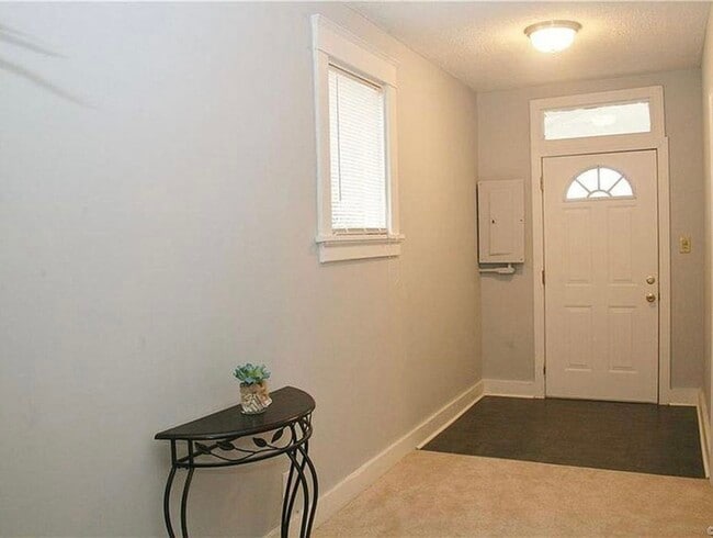 Building Photo - 1719 Porter St