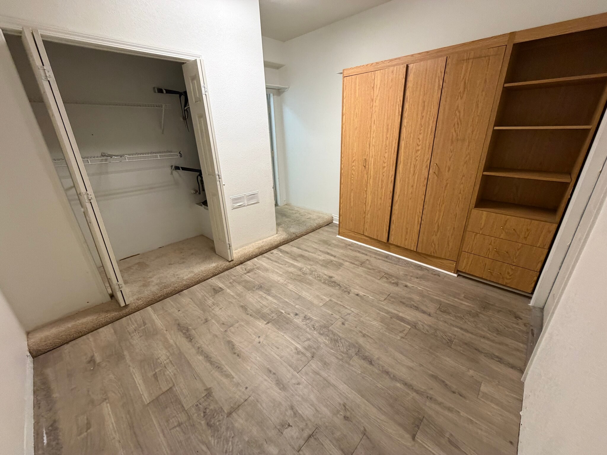 Building Photo - 2975 Bluegrass Ln