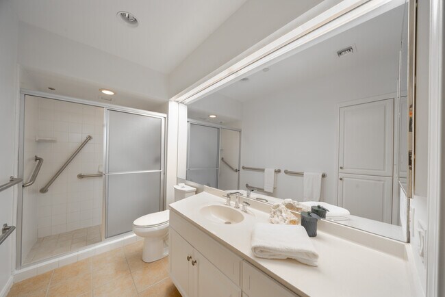 Building Photo - 1 Towers Park Ln