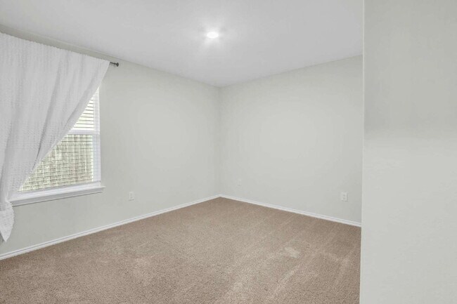 Building Photo - 3264 Onion Crk