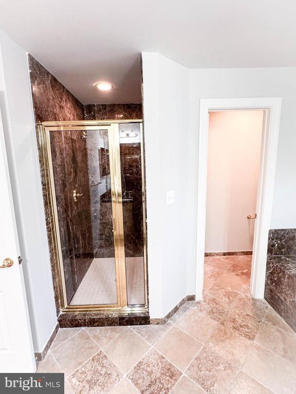 Building Photo - 7761 Legere Ct