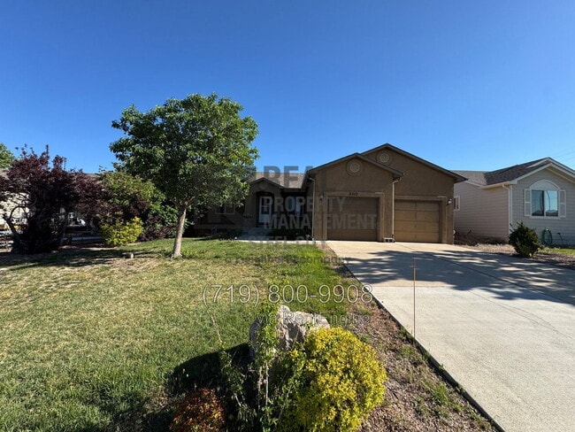 Building Photo - 2313 Longhorn Dr