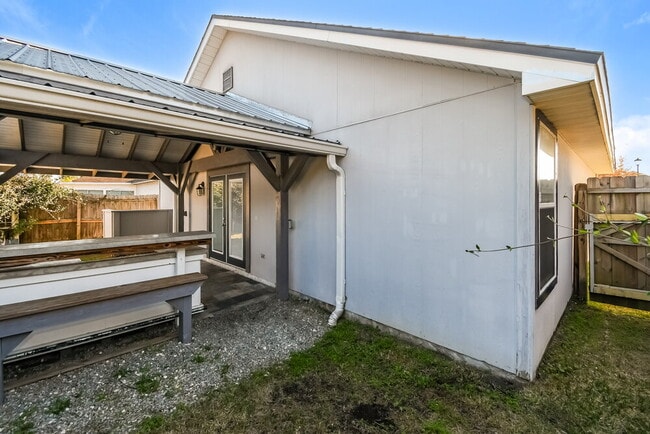 Building Photo - 1531 Slash Pine Ct