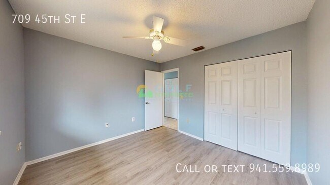 Building Photo - 709 45th St E