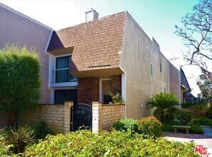 Building Photo - 13065 Mindanao Way