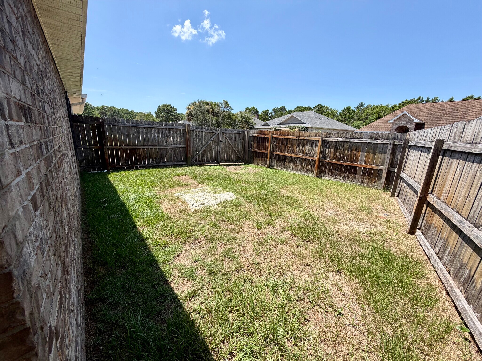 Building Photo - 500 Baywood Ct