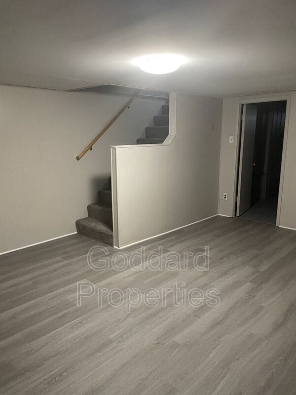 Building Photo - 2221 Southorn Rd