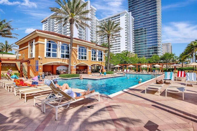 Building Photo - 2080 S Ocean Dr