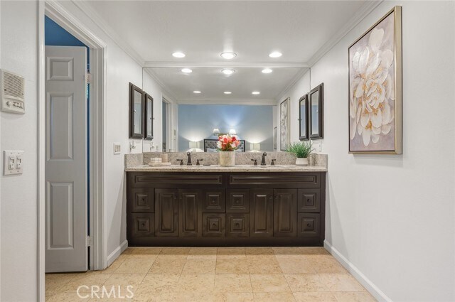 Building Photo - 21465 Running Branch Rd