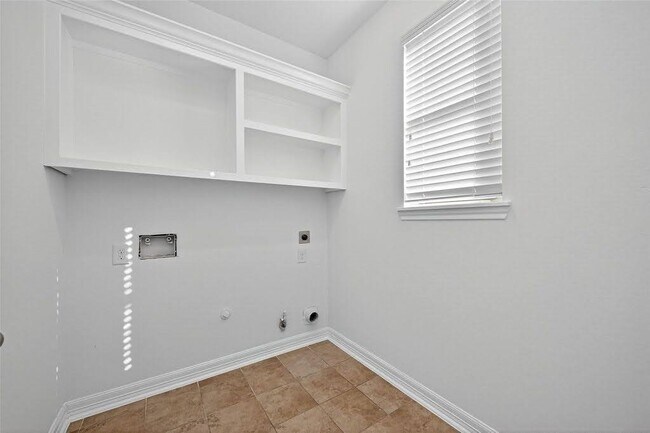 Building Photo - 22743 Adrift Row Ln