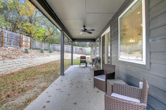 Building Photo - 6509 Shady Ln