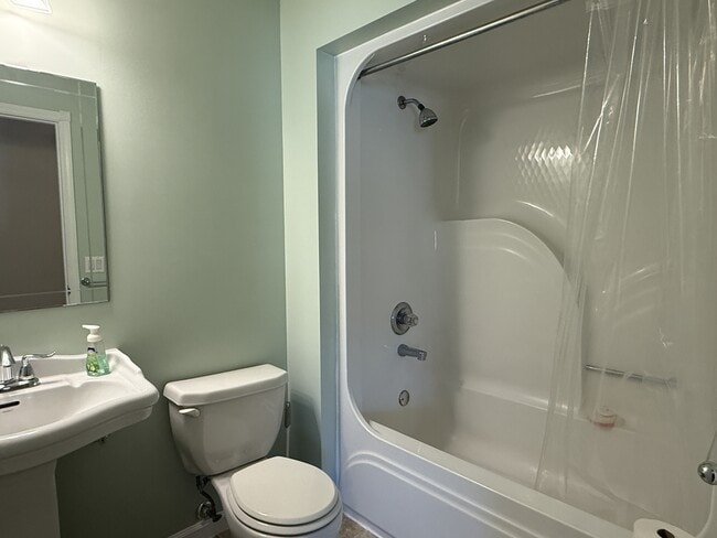 Building Photo - 313 Pat Priester Dr