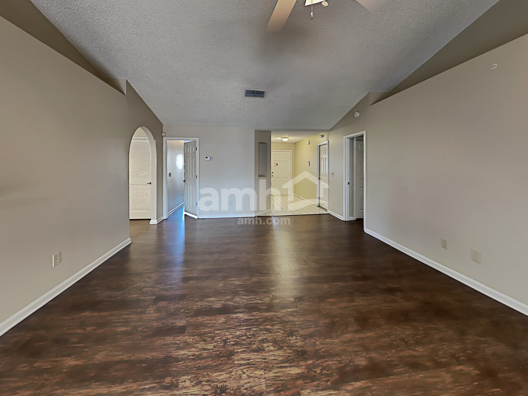Building Photo - 4637 Blue Stream Ln S