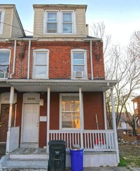 Building Photo - Spacious 4-bedroom uptown Harrisburg