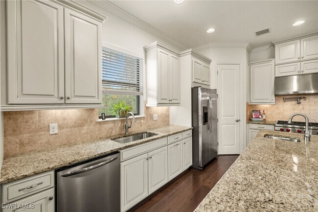 Building Photo - 8502 Palacio Terrace N