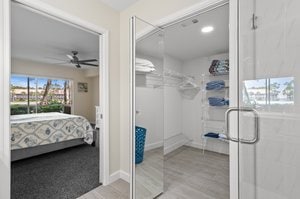 Building Photo - 2300 Hidden Lake Dr