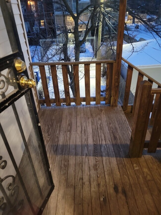 Building Photo - 3231 W Flournoy St