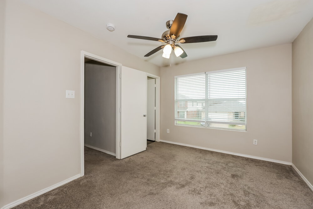 Building Photo - 6217 Winnebago Ct