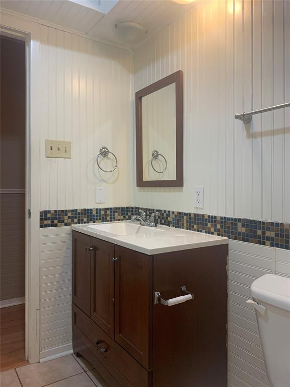 Building Photo - 11701 Bayou Bend