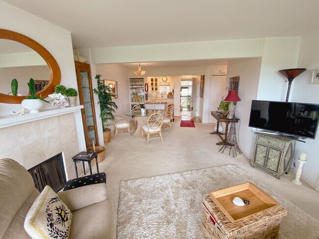 Building Photo - Luxury Polo Field View Condo – 2nd Floor U...
