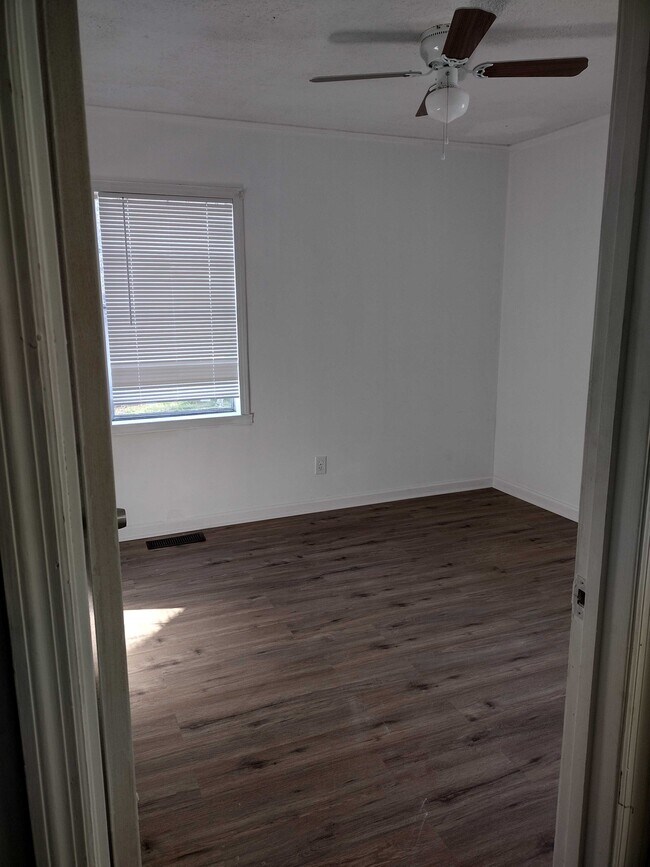 Building Photo - 5001 41st Way N