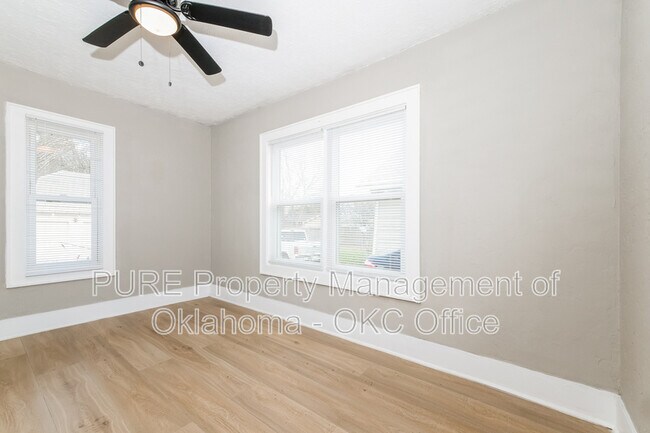 Building Photo - 2141 NW 29th St