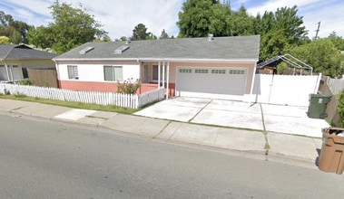 Building Photo - 819 Contra Costa Blvd