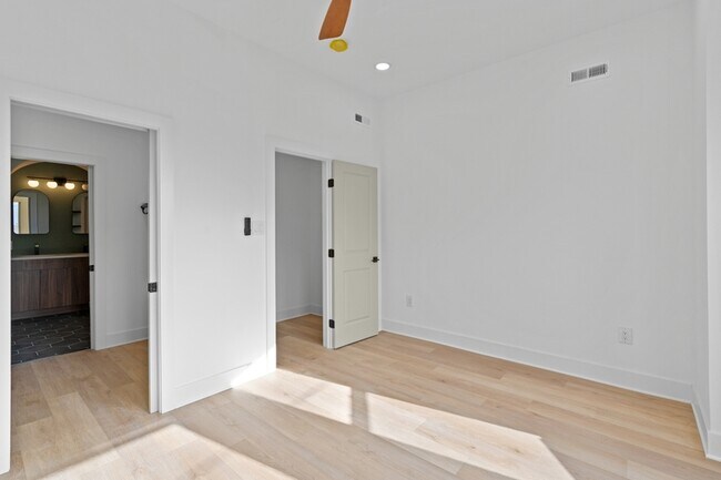 Building Photo - 4503 N 19th St