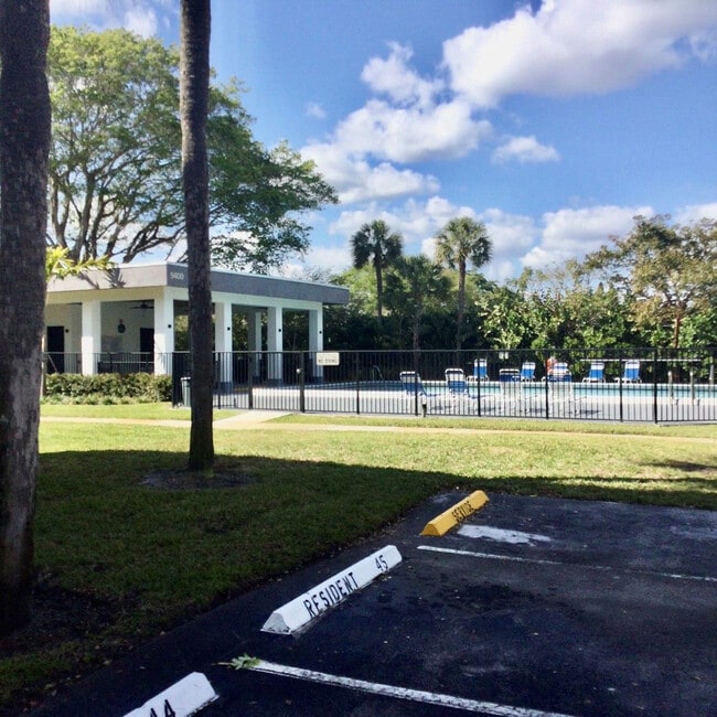 Building Photo - 9233 SW 8th St