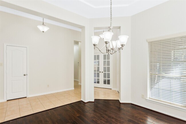 Building Photo - 24322 Bella Florence Dr