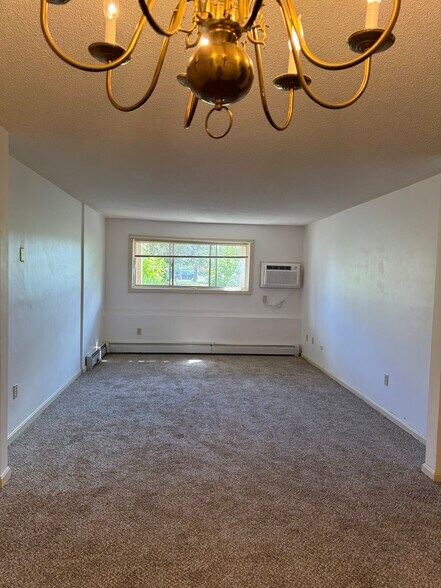 Building Photo - 353 Pawtucket Blvd