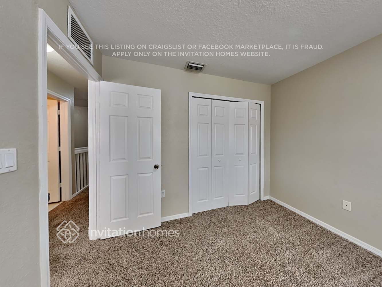 Building Photo - 8887 SW 220th Ln